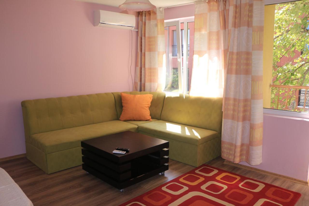 City Stay In Varna Buitenkant foto