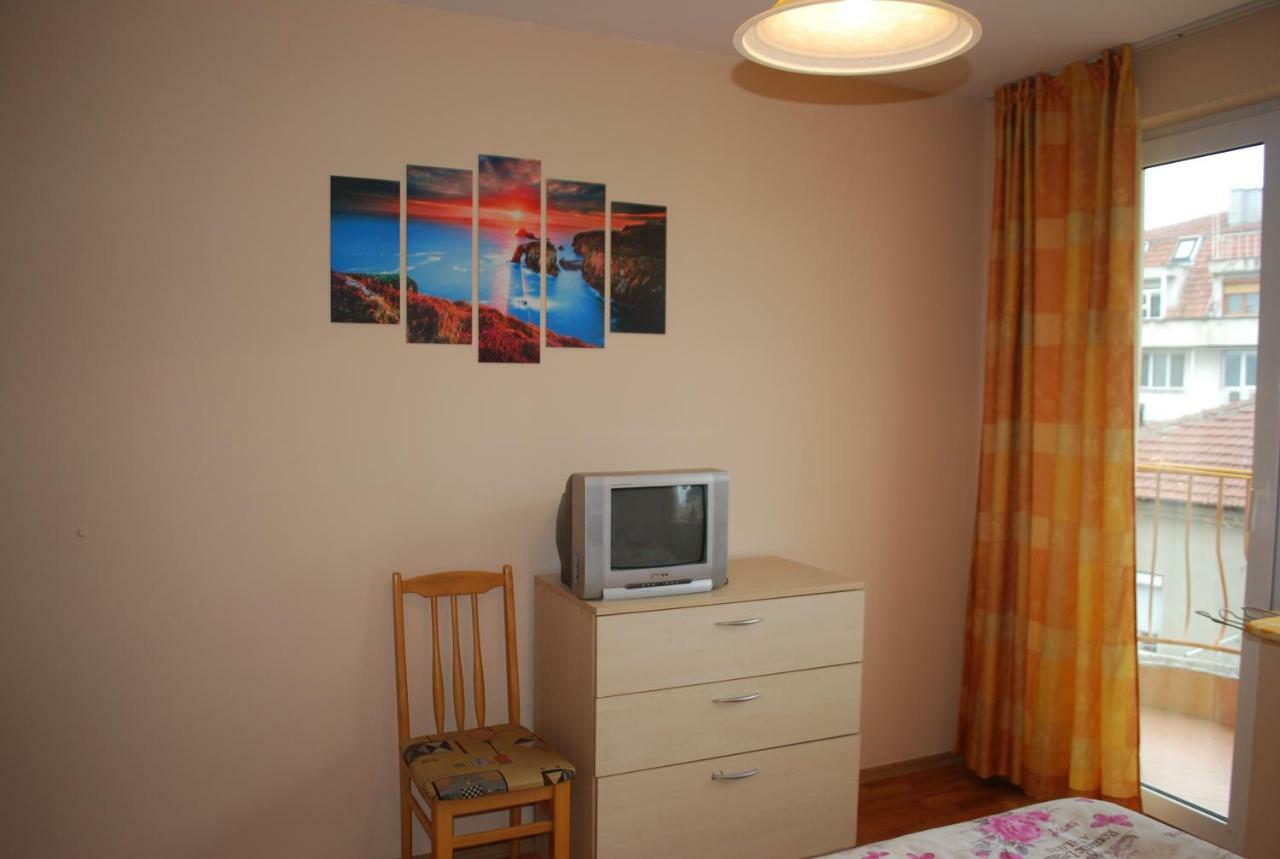 City Stay In Varna Buitenkant foto