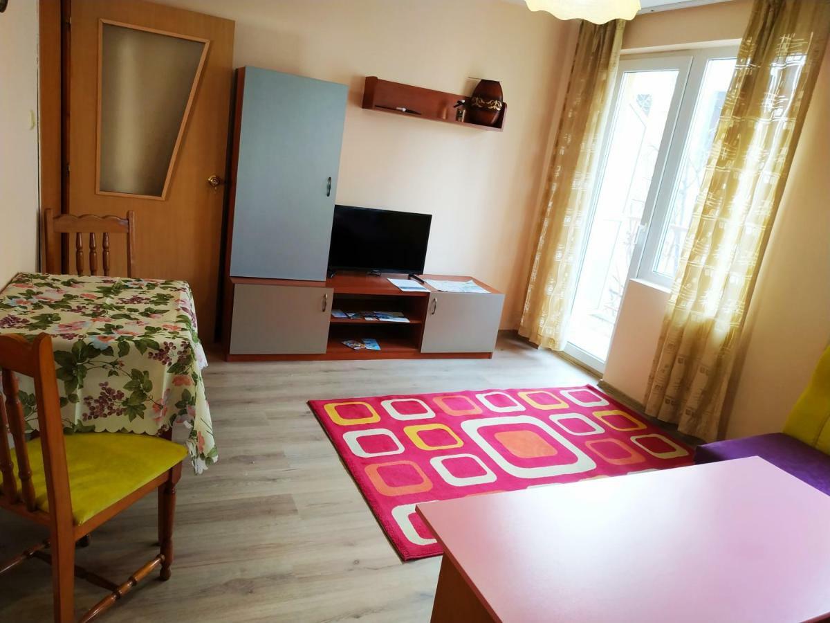 City Stay In Varna Buitenkant foto