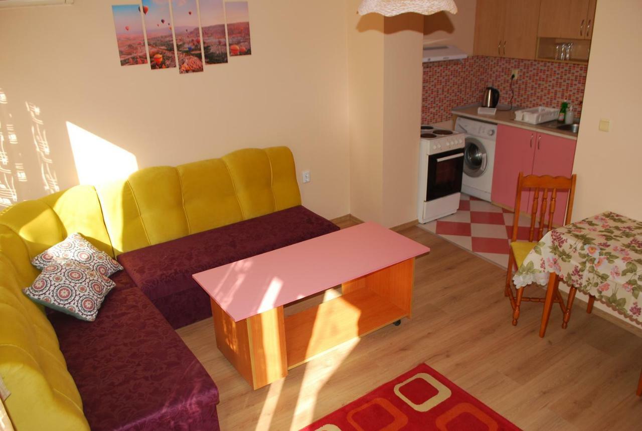 City Stay In Varna Buitenkant foto