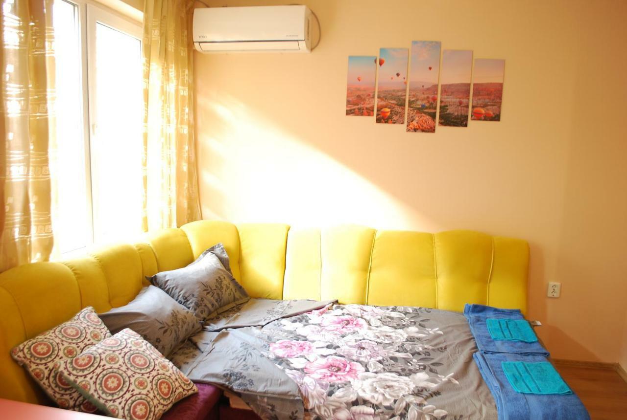 City Stay In Varna Buitenkant foto