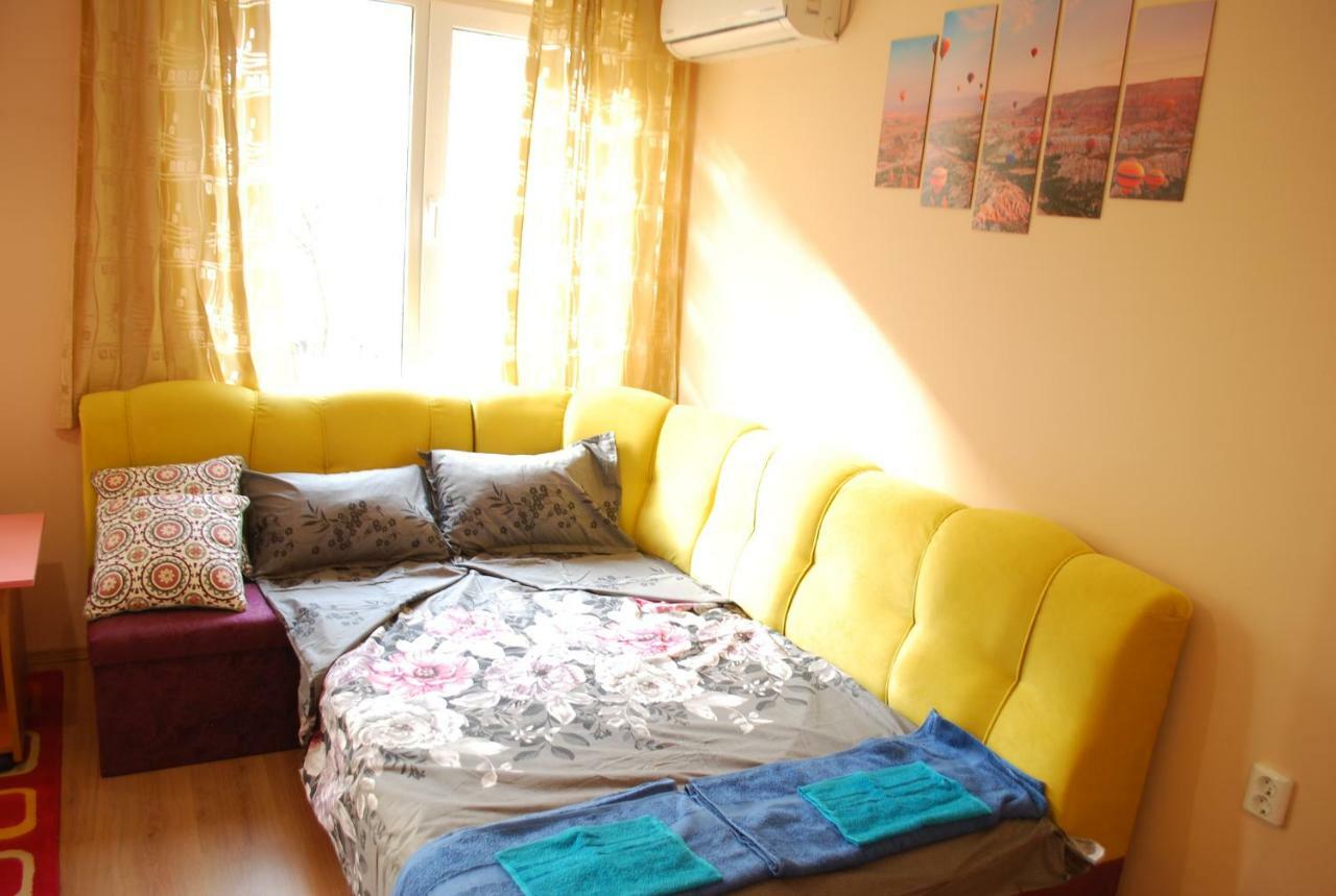 City Stay In Varna Buitenkant foto