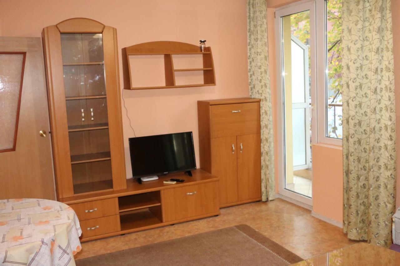 City Stay In Varna Buitenkant foto